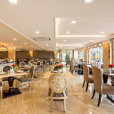 Lk Emerald Beach - Sha Extra Plus Pattaya Εξωτερικό φωτογραφία The restaurant