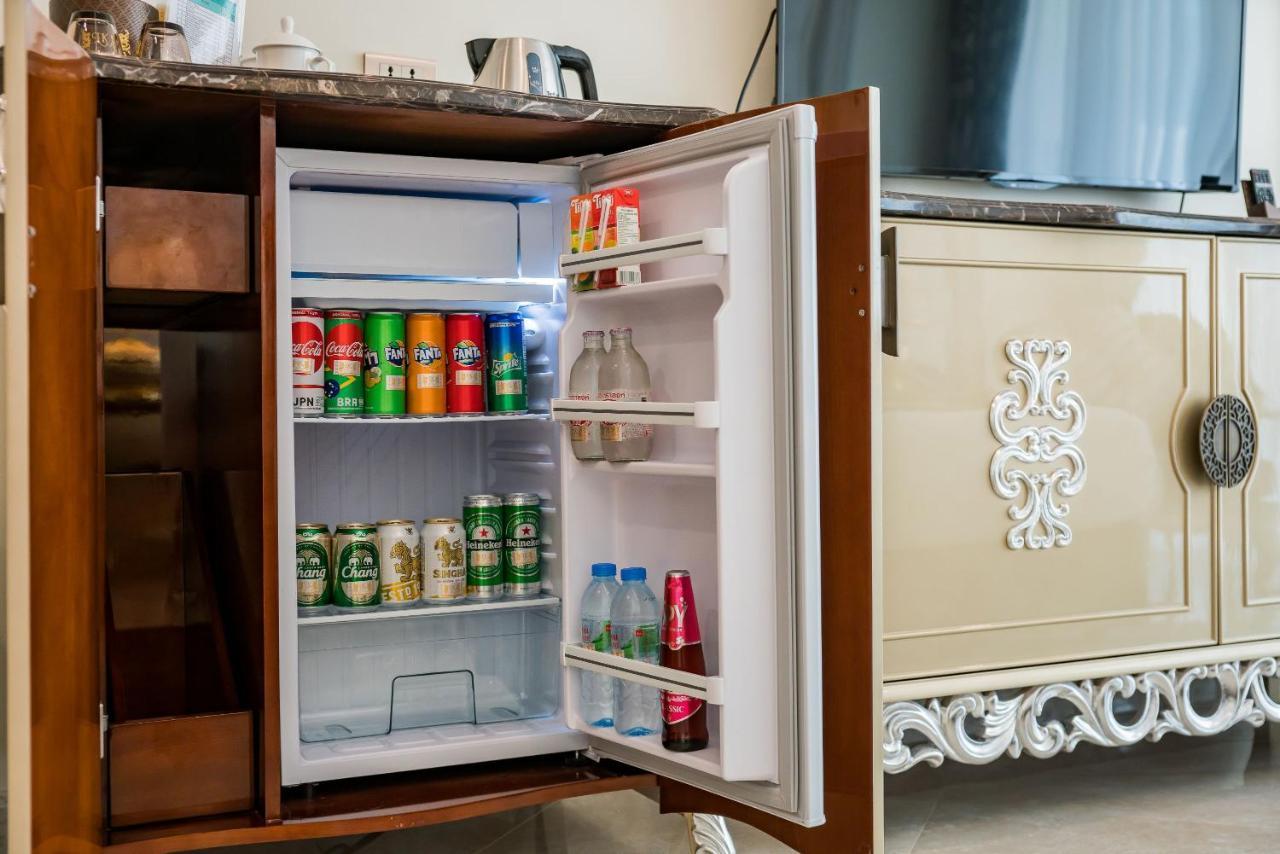 Lk Emerald Beach - Sha Extra Plus Pattaya Εξωτερικό φωτογραφία A mini-bar in a hotel room