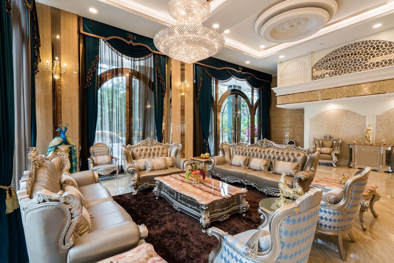 Lk Emerald Beach - Sha Extra Plus Pattaya Εξωτερικό φωτογραφία Interior of a luxury home