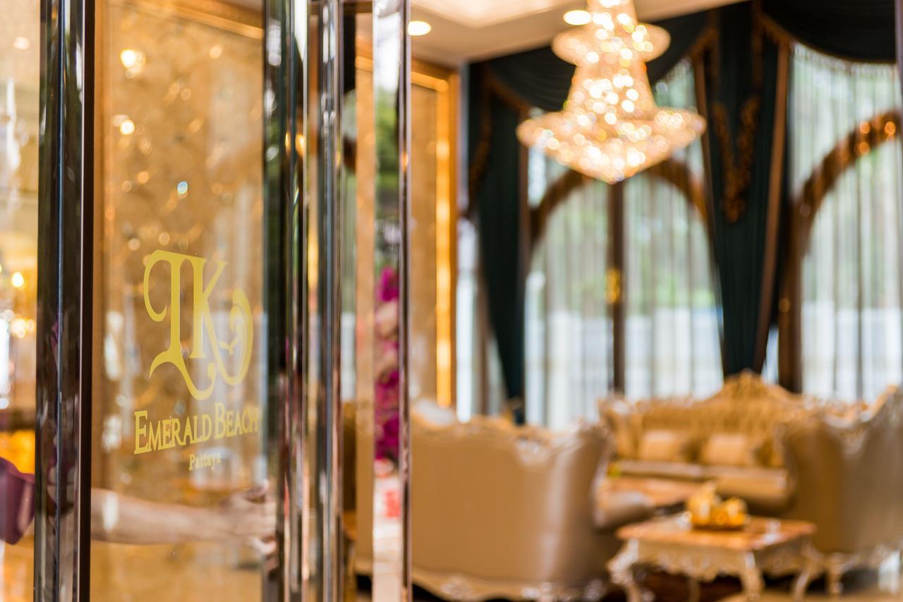 Lk Emerald Beach - Sha Extra Plus Pattaya Εξωτερικό φωτογραφία Emerald Room