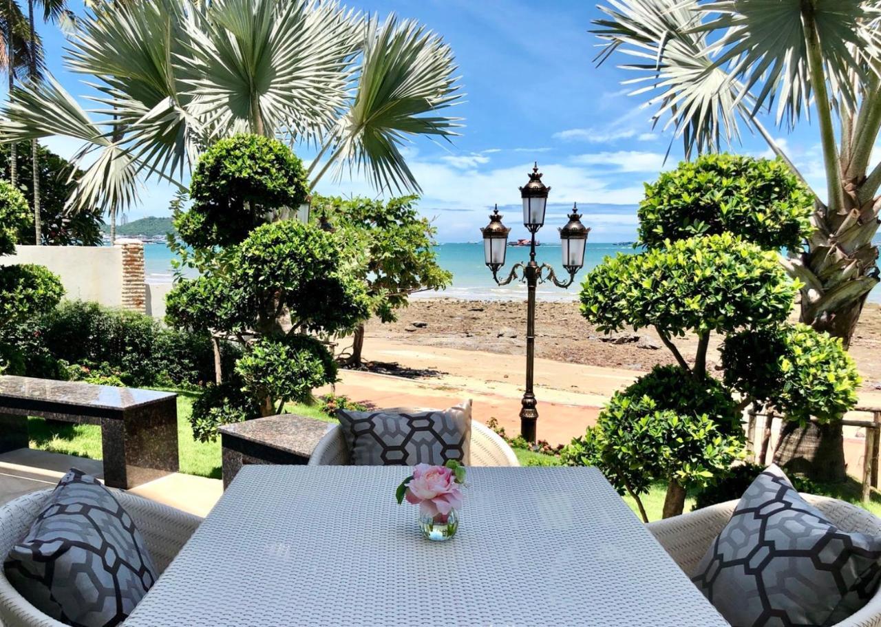 Lk Emerald Beach - Sha Extra Plus Pattaya Εξωτερικό φωτογραφία View of the beach from the hotel