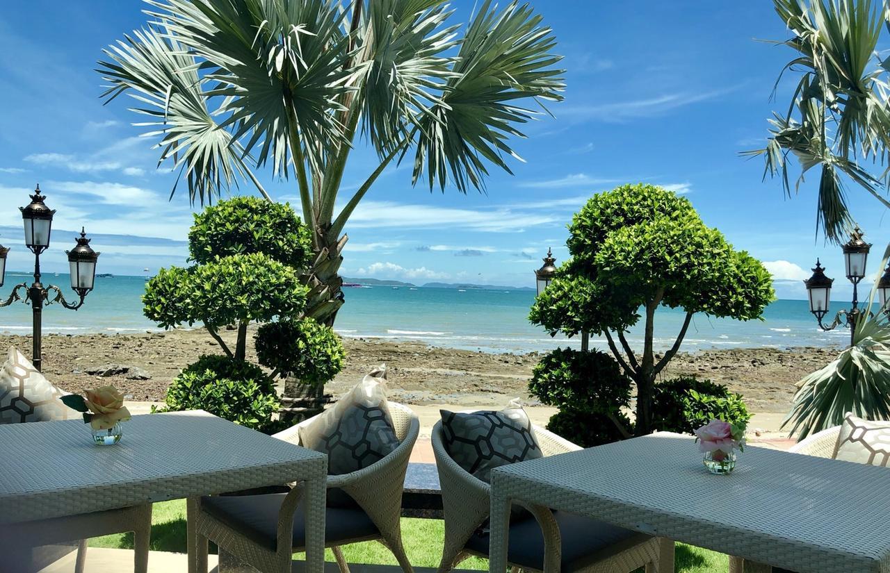 Lk Emerald Beach - Sha Extra Plus Pattaya Εξωτερικό φωτογραφία View of the beach from the hotel